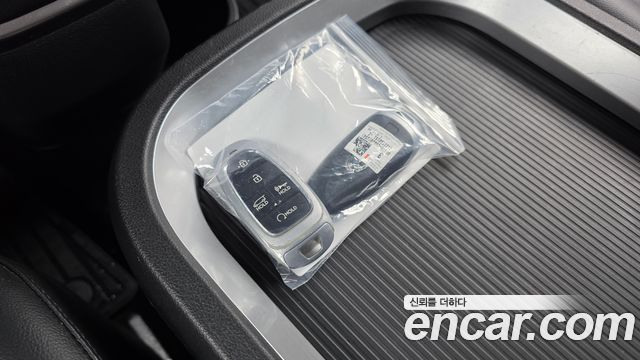 Hyundai Staria Cargo 5-Seater Modern 2022 — фото 30