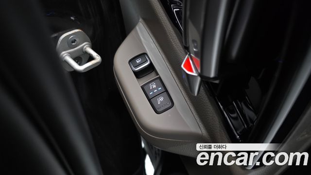 Kia Carnival (IV) Gasoline 7-Seater Signature 2025 — фото 18