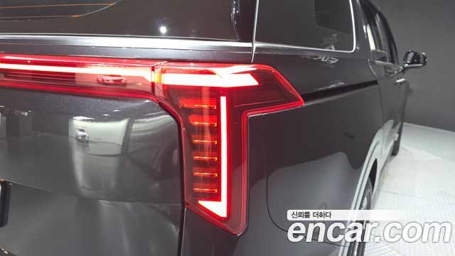 Kia Carnival (IV) Gasoline 7-Seater Signature 2025 — фото 23