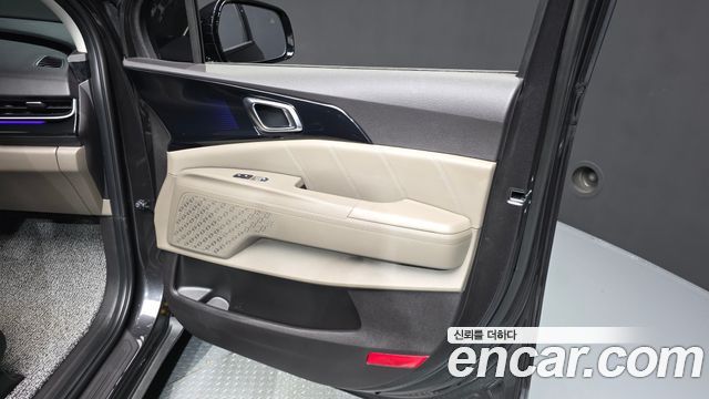 Kia Carnival (IV) Gasoline 7-Seater Signature 2025 — фото 25