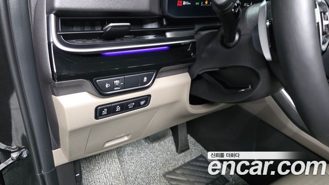 Kia Carnival (IV) Gasoline 7-Seater Signature 2025 — фото 28