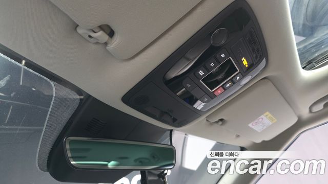 Kia Carnival (IV) Gasoline 7-Seater Signature 2025 — фото 32