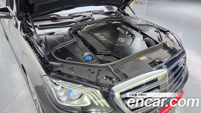 Mercedes-Benz S-Class (W222) S560L 4MATIC 2018 — фото 6