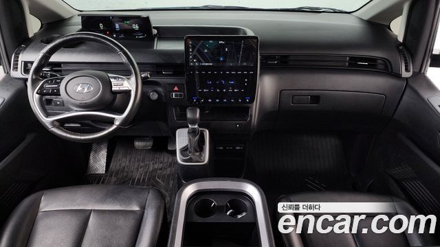 Hyundai Staria L3.5 Cargo 5-Seater Modern 2023 — фото 7