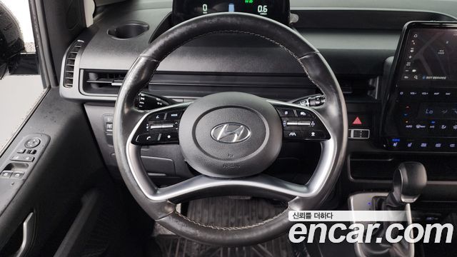 Hyundai Staria L3.5 Cargo 5-Seater Modern 2023 — фото 12