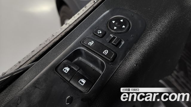 Hyundai Staria L3.5 Cargo 5-Seater Modern 2023 — фото 28