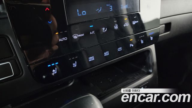 Hyundai Staria L3.5 Cargo 5-Seater Modern 2023 — фото 34