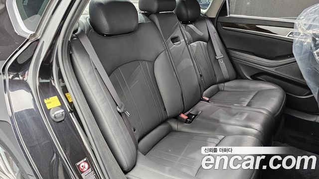 Genesis G80 3.3 GDI Prestige 2018 — фото 11