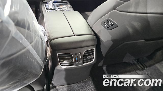 Genesis G80 3.3 GDI Prestige 2018 — фото 28