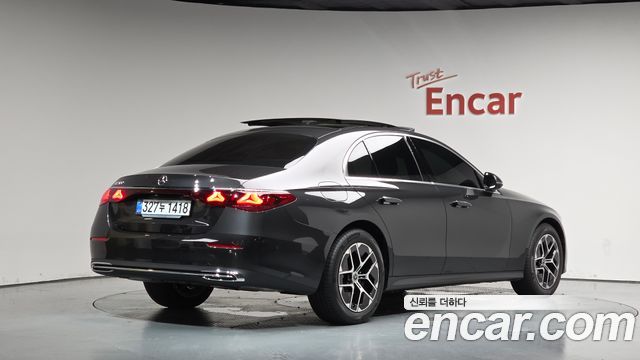 Mercedes-Benz E-Class (W214) E200 Avantgarde 2026 — фото 2