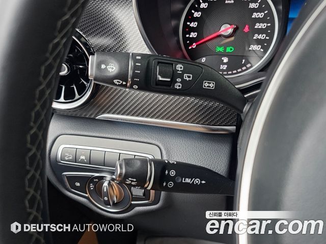 Mercedes-Benz V-Class V220 CDI W447 2023 — фото 22