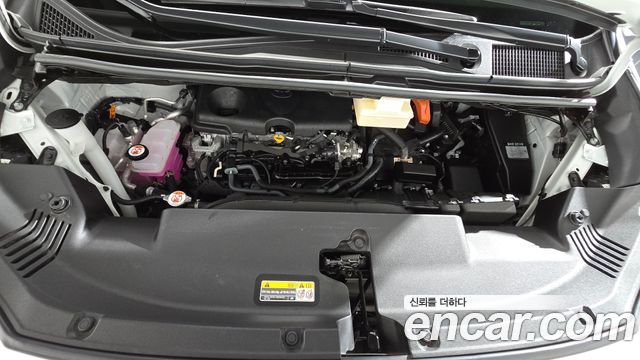 Toyota Alphard (IV) 2.5 HEV Executive AWD 2025 — фото 6