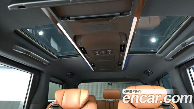 Toyota Alphard (IV) 2.5 HEV Executive AWD 2025 — фото 20