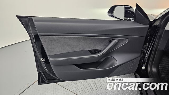 Tesla Model 3 Long Range AWD 2020 — фото 30