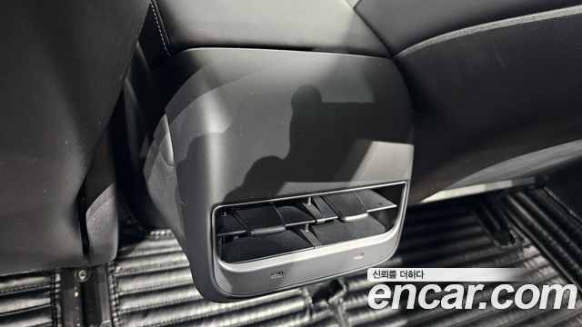 Tesla Model 3 Long Range AWD 2020 — фото 37