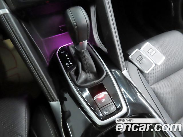 Renault Korea QM6 2.0 LPe RE Signature 2WD 2021 — фото 9