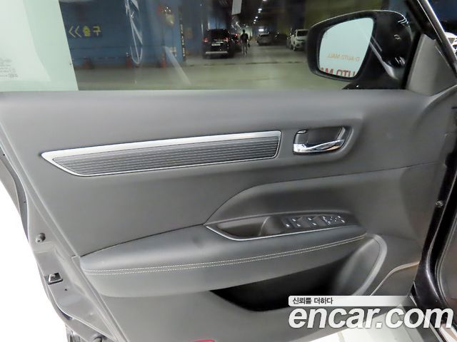 Renault Korea QM6 2.0 LPe RE Signature 2WD 2021 — фото 17