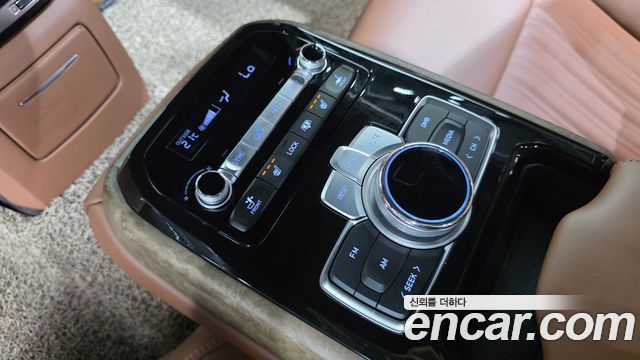 Genesis G90 3.8 AWD Premium Luxury 2020 — фото 18