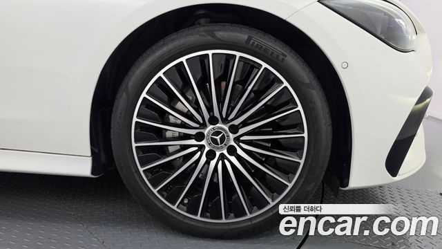 Mercedes-Benz CLE-Class (C236) CLE200 Coupe 2024 — фото 5