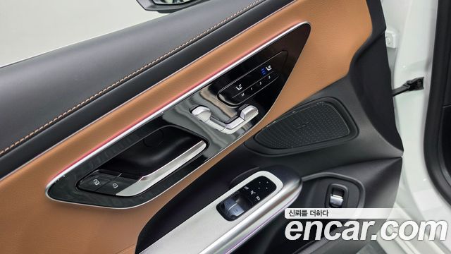 Mercedes-Benz CLE-Class (C236) CLE200 Coupe 2024 — фото 20
