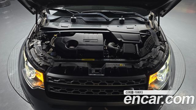 Land Rover Discovery Sport 2.0 TD4 HSE Luxury 2018 — фото 6