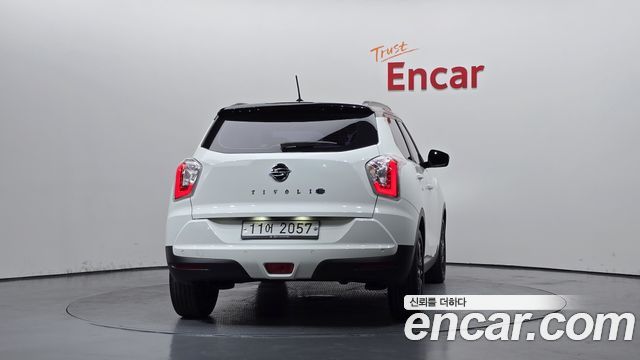 KG Mobility (SsangYong) Tivoli Diesel LX 2WD 2016 — фото 4