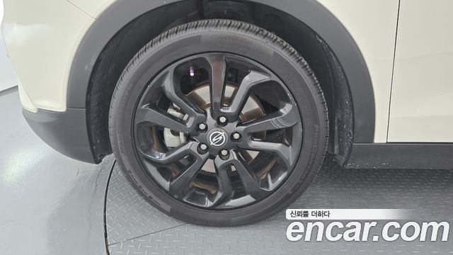 KG Mobility (SsangYong) Tivoli Diesel LX 2WD 2016 — фото 5