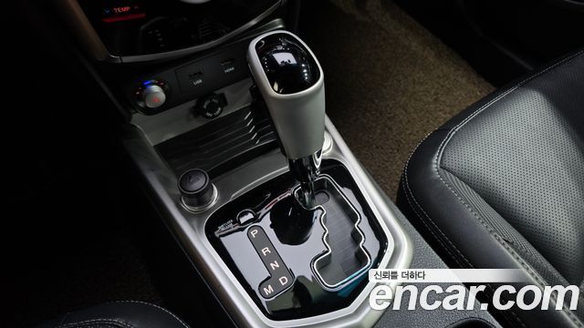KG Mobility (SsangYong) Tivoli Diesel LX 2WD 2016 — фото 9