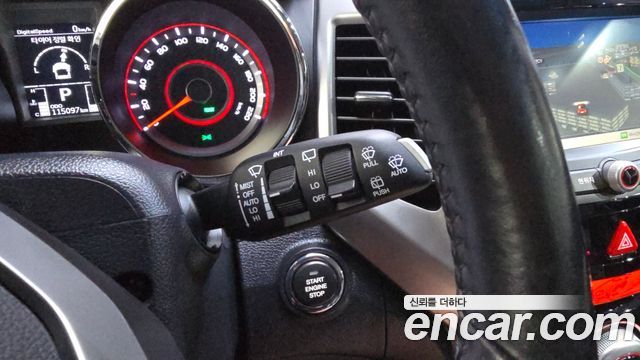 KG Mobility (SsangYong) Tivoli Diesel LX 2WD 2016 — фото 19