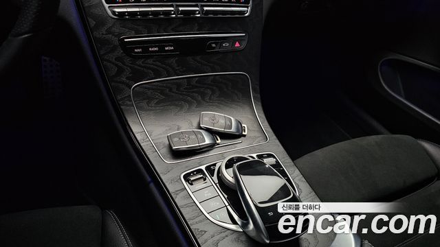 Mercedes-Benz C-Class (W205) C200 Coupe 2023 — фото 19