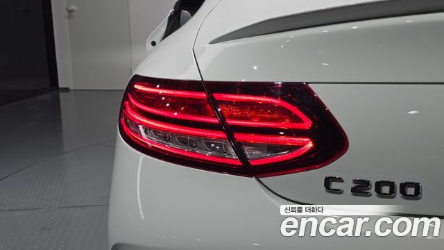 Mercedes-Benz C-Class (W205) C200 Coupe 2023 — фото 23