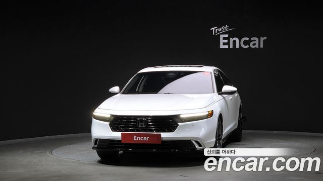 Honda Accord (XI) 2.0 Hybrid Touring 2023 — фото 3
