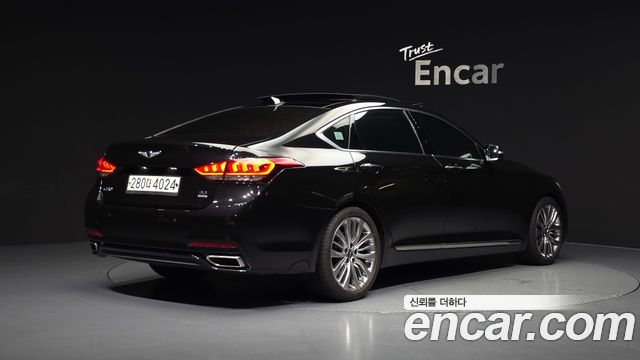 Genesis G80 3.3 GDI AWD Premium Luxury 2018 — фото 2