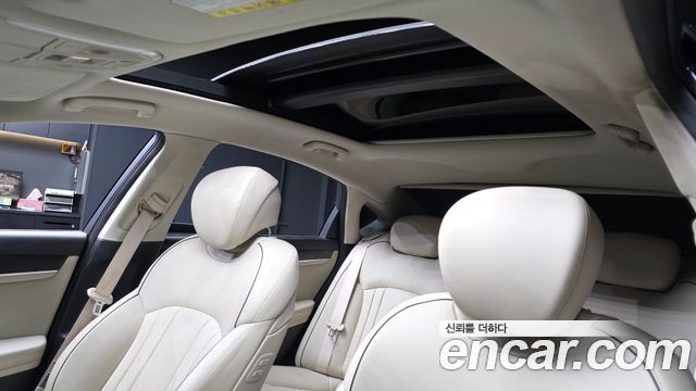 Genesis G80 3.3 GDI AWD Premium Luxury 2018 — фото 18