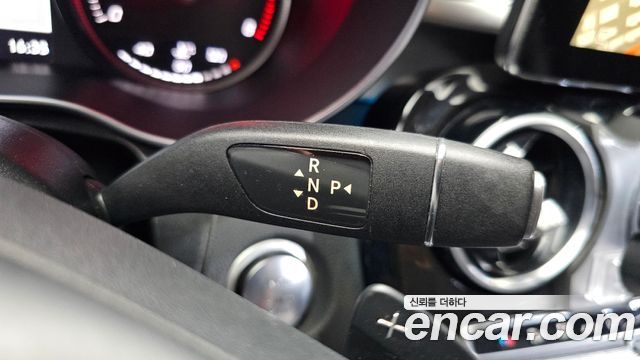 Mercedes-Benz C-Class (W205) C220 d Avantgarde 2016 — фото 9