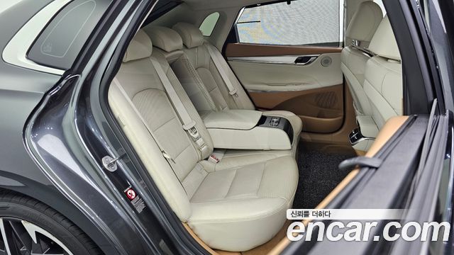 Hyundai Grandeur (IG) 3.0 LPi Exclusive 2023 — фото 11