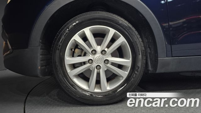KG Mobility (SsangYong) Tivoli VX 2WD 2016 — фото 5