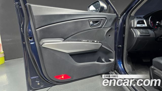 KG Mobility (SsangYong) Tivoli VX 2WD 2016 — фото 24