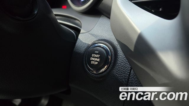 KG Mobility (SsangYong) Tivoli VX 2WD 2016 — фото 27