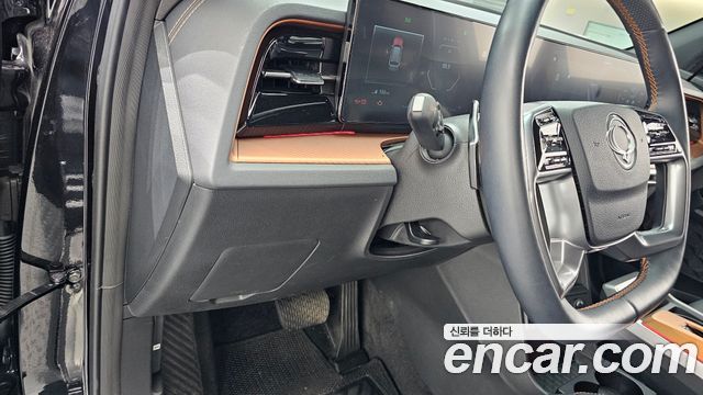 KG Mobility (SsangYong) Torres Gasoline 1.5 2WD TV7 2025 — фото 18