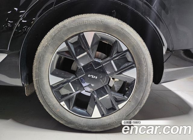 Kia Sportage (V) Gasoline 1.6 Turbo 2WD Signature 2025 — фото 5