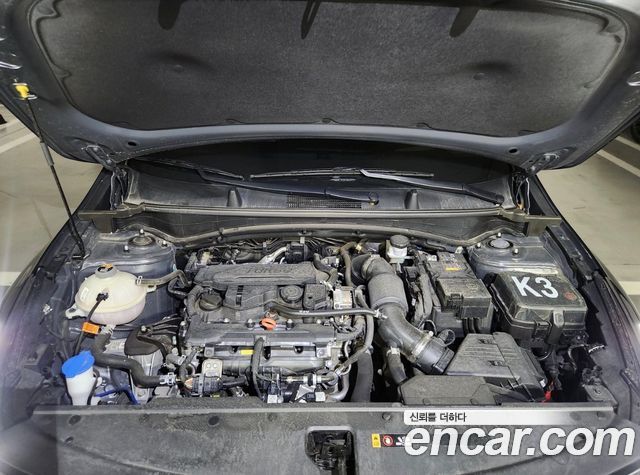 Kia Sportage (V) Gasoline 1.6 Turbo 2WD Signature 2025 — фото 6