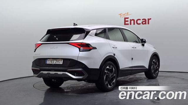 Kia Sportage (V) Diesel 2.0 2WD Trendy 2022 — фото 2