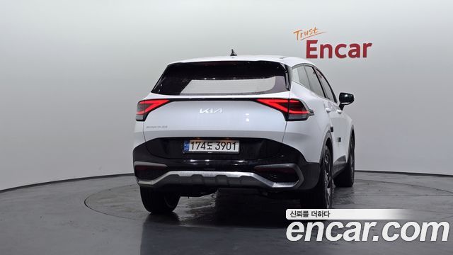 Kia Sportage (V) Diesel 2.0 2WD Trendy 2022 — фото 4