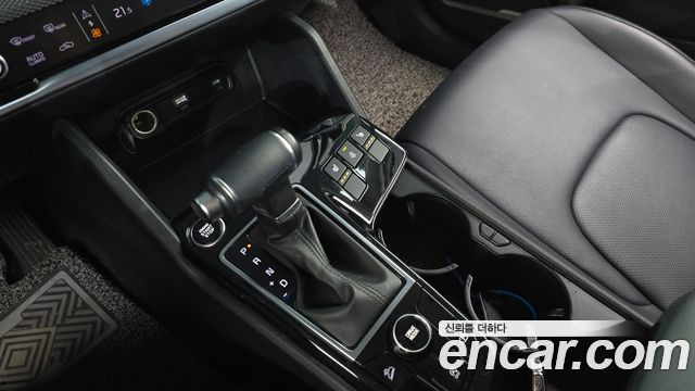 Kia Sportage (V) Diesel 2.0 2WD Trendy 2022 — фото 9
