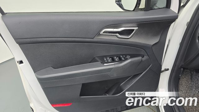 Kia Sportage (V) Diesel 2.0 2WD Trendy 2022 — фото 24