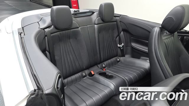Mercedes-Benz E-Class (W213) E220d Cabriolet 2018 — фото 16