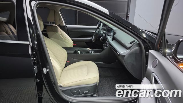 Hyundai Sonata The Edge (DN8) 2.0 Exclusive 2025 — фото 11