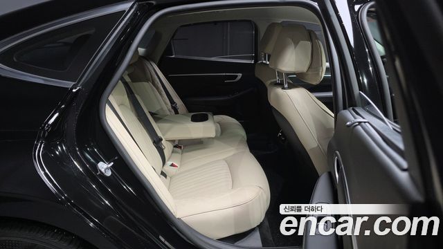 Hyundai Sonata The Edge (DN8) 2.0 Exclusive 2025 — фото 12