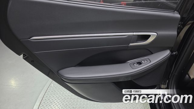 Hyundai Sonata The Edge (DN8) 2.0 Exclusive 2025 — фото 25